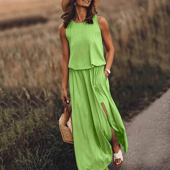Ella - Casual Women's Wedding Guest Dress with Sleeveless Cut and Side Slits
