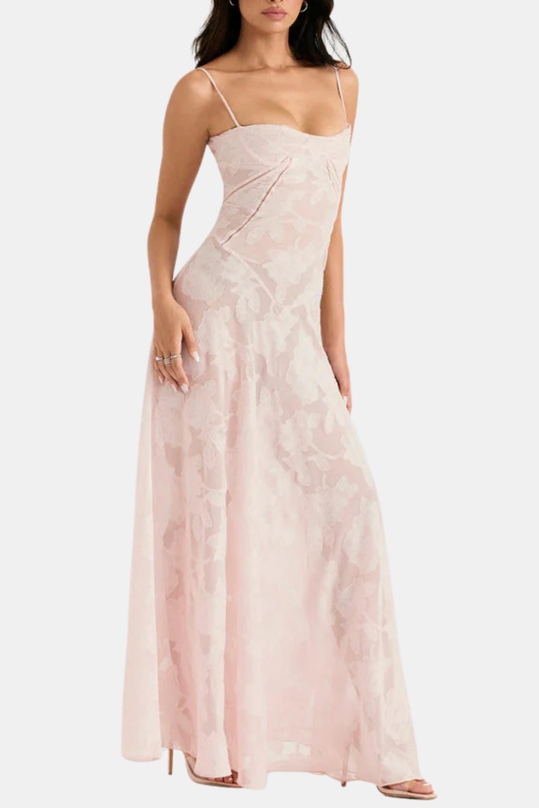Amelia - Flowy Women's Wedding Guest Dress with Sweetheart Neckline and Maxi Length
