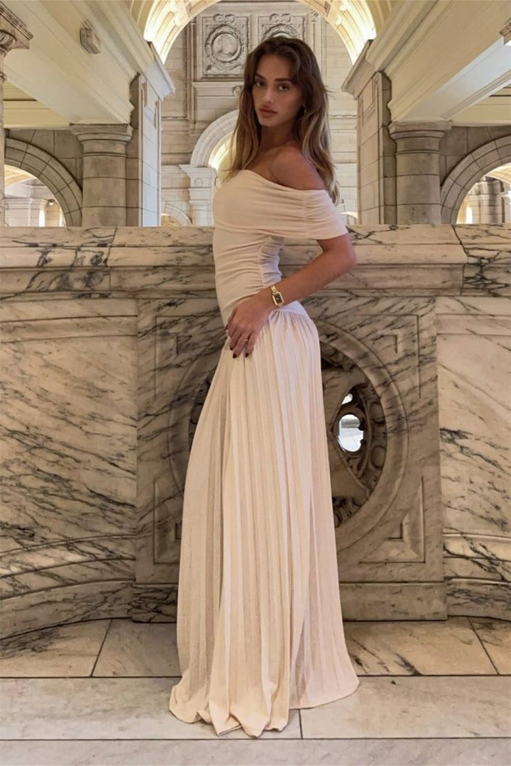 Aurora - Elegant Women&