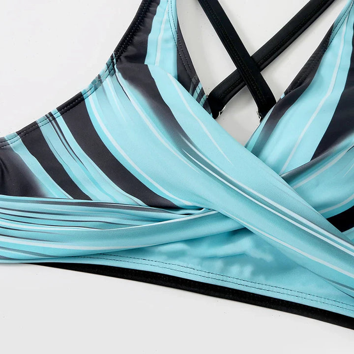 Chloe - Chic Women&