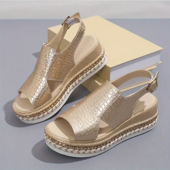 Chloe - Trendy Women&