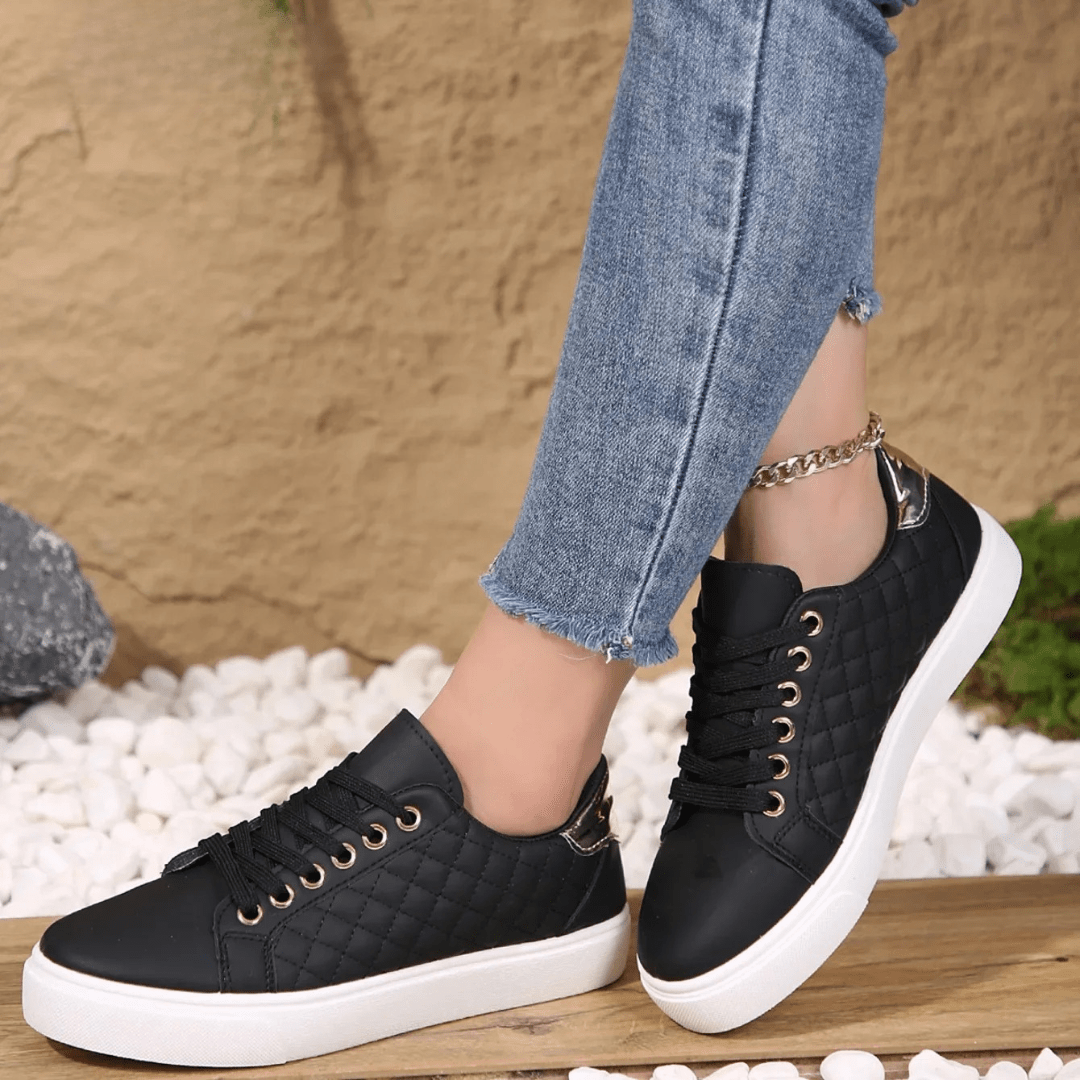Clarice - Chic Women&