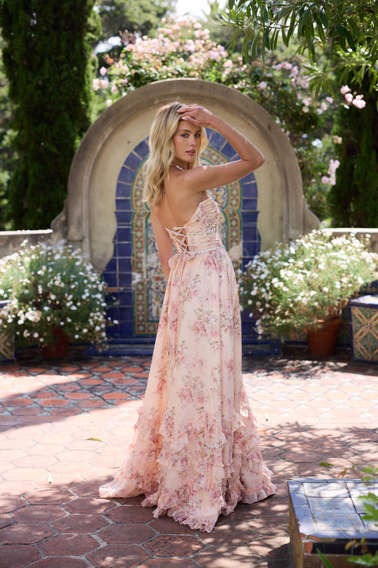 Emily - Romantic Women&