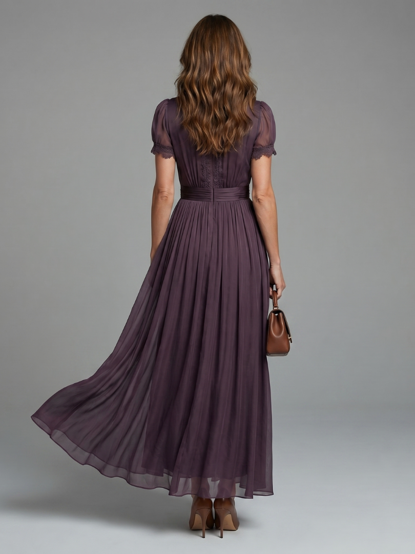 Evelyn - Elegant Women&