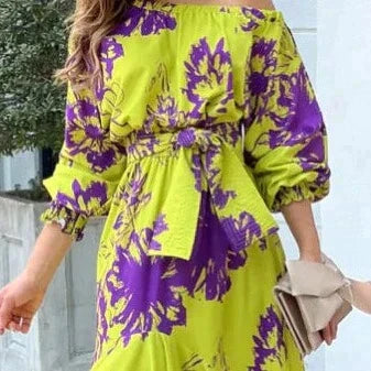 Evelyn - Flowy Women's Wedding Guest Maxi Dress with Off-Shoulder Neckline and Floral Print