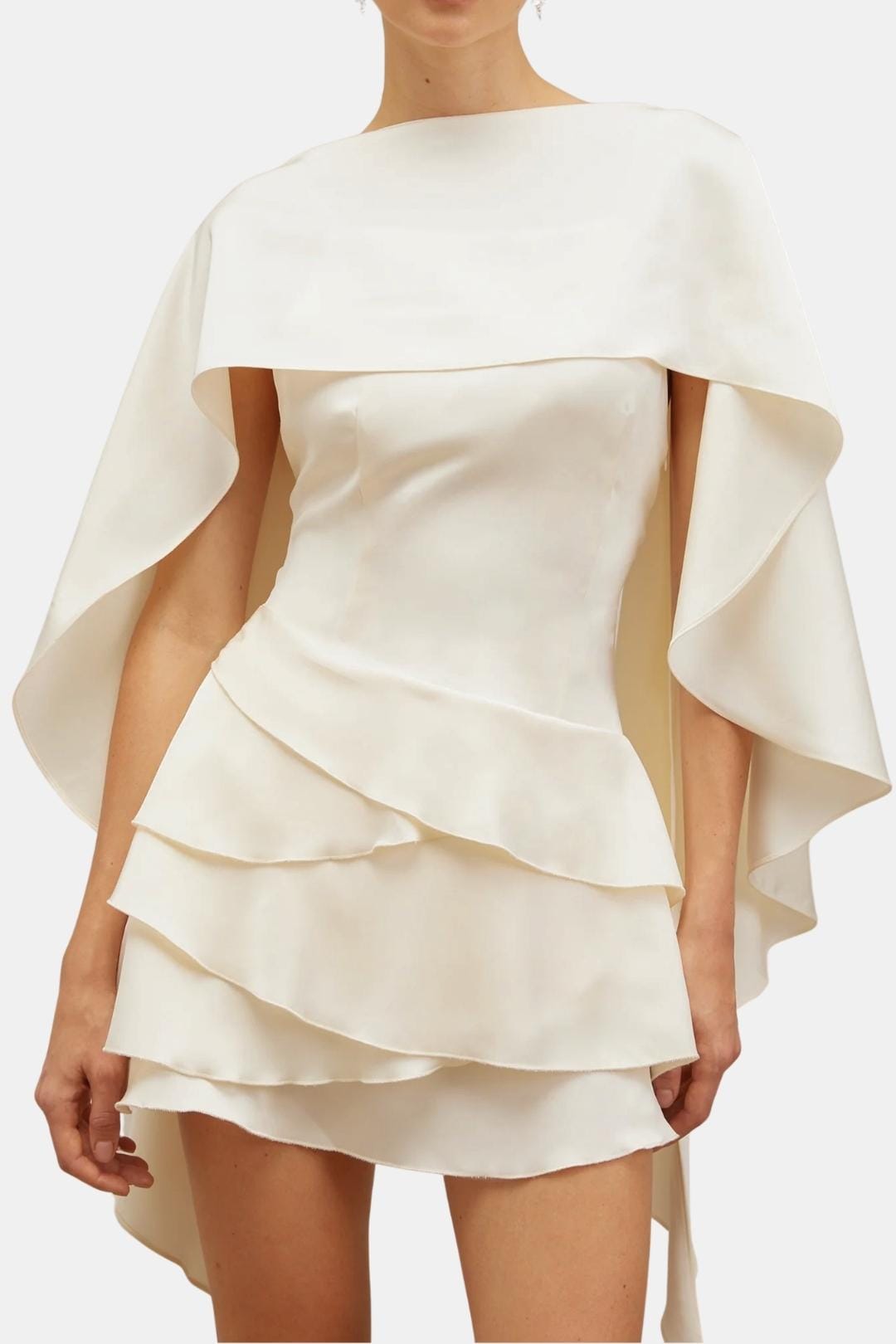 Evelyn - Chic Women's Wedding Guest Dress with Dramatic Cape Sleeves and Tiered Skirt