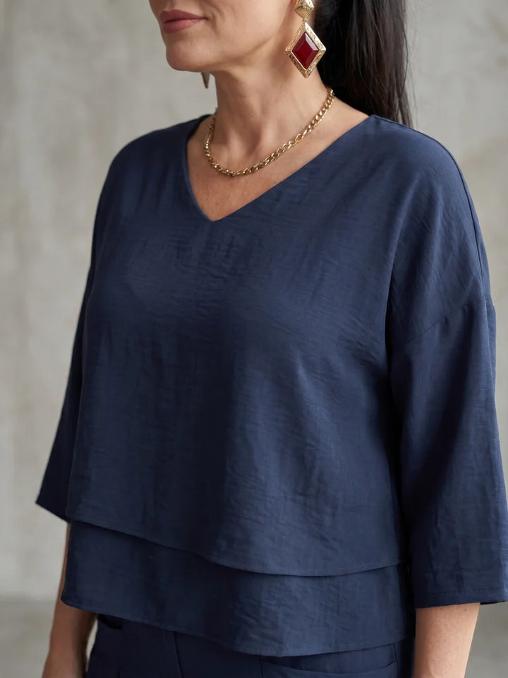 Isabella - Elegant Women&