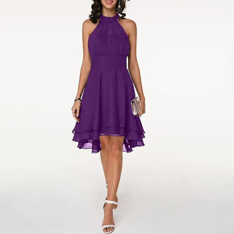 Naomi - Elegant Women&