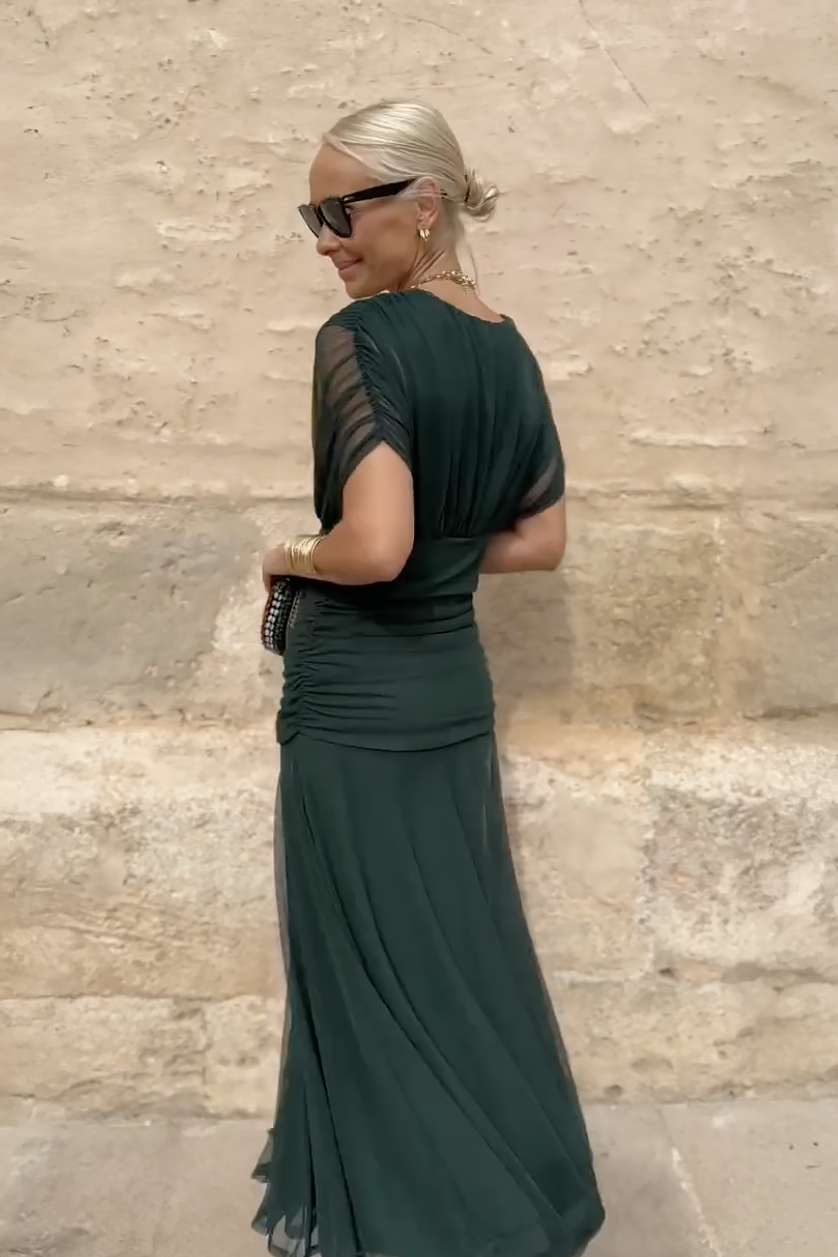 Natalie - Elegant Women&