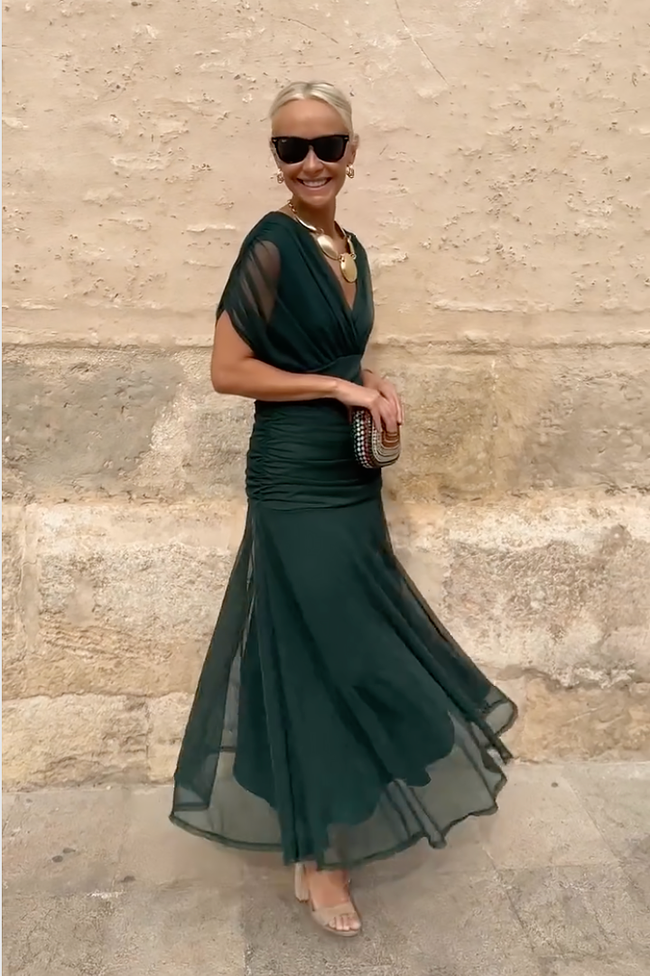 Natalie - Elegant Women&