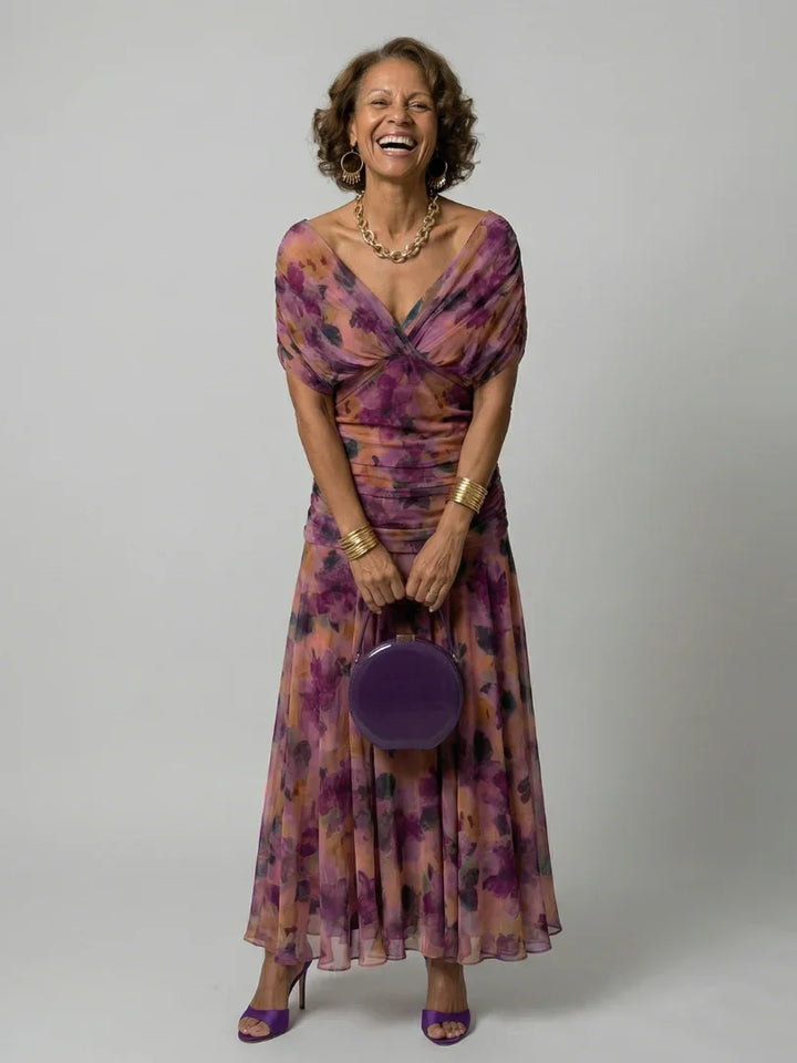 Sophia - Elegant Women&
