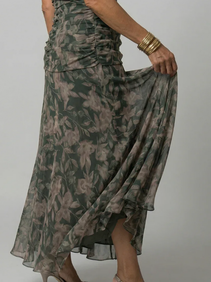 Sophia - Elegant Women&