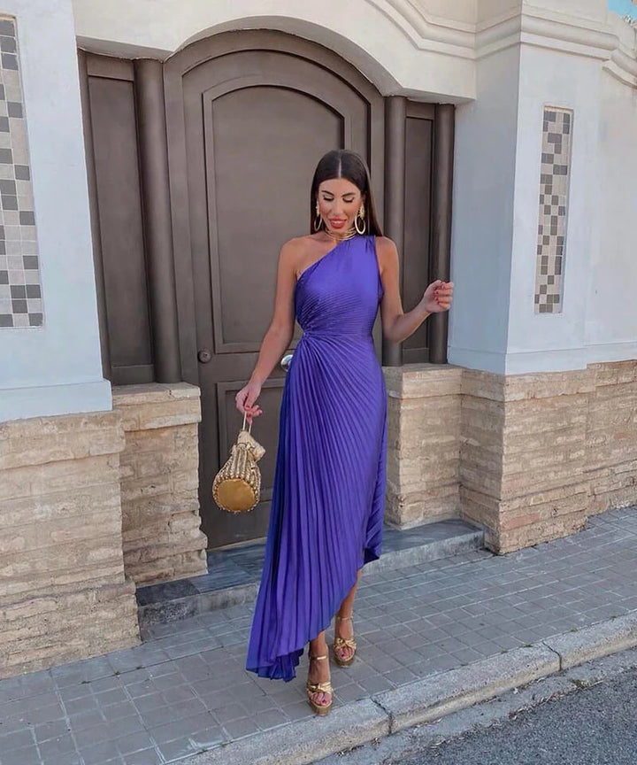 Valentina - Elegant Women&