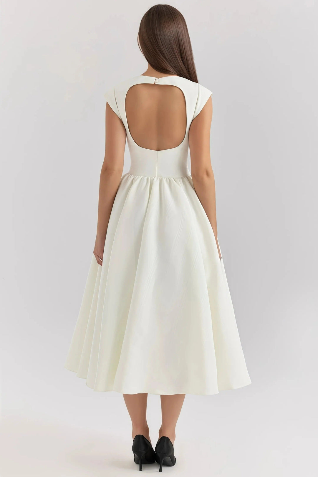 Vivienne - Elegant Women&