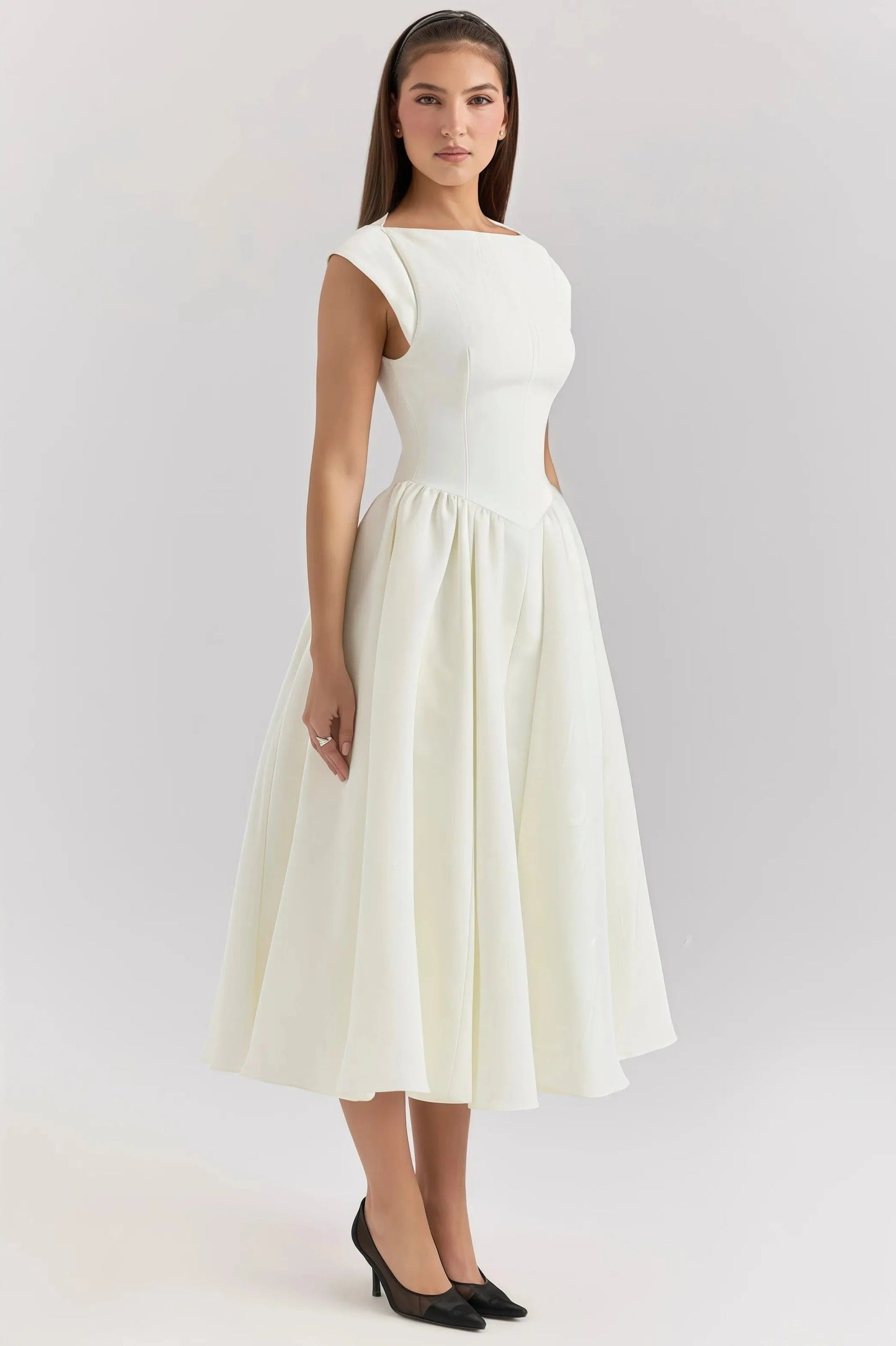 Vivienne - Elegant Women's Wedding Guest Midi Dress with Bateau Neckline and Full Pleated Skirt