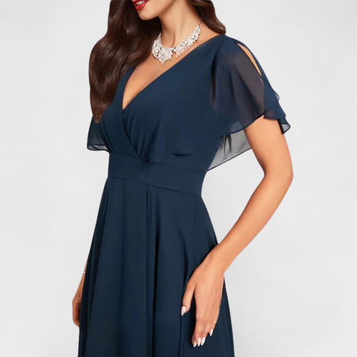 Zoe - Elegant Women&