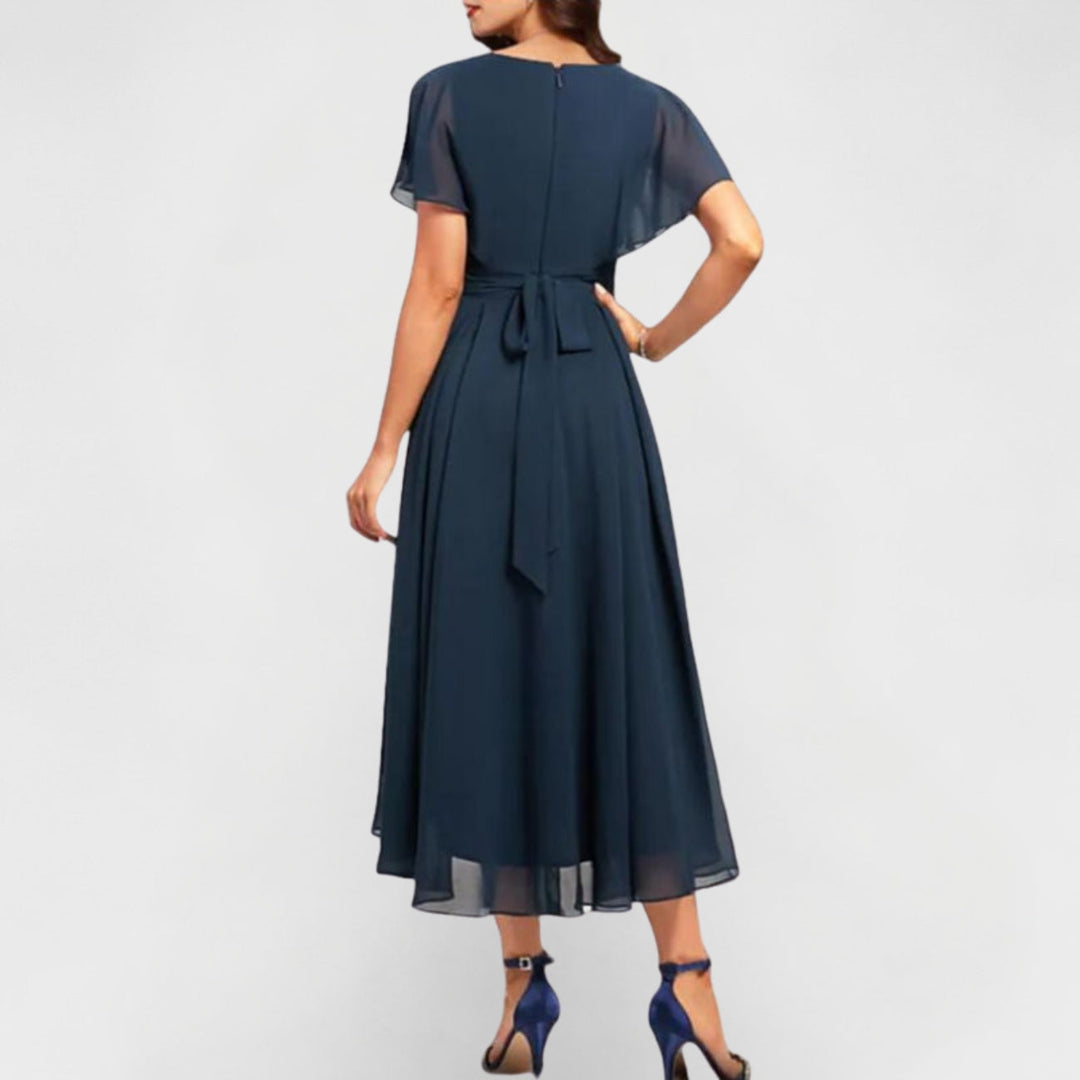 Zoe - Elegant Women&